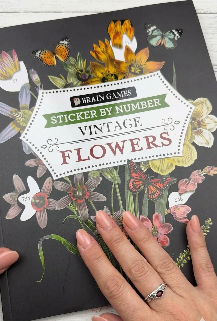 DIVERSE DEPOT™ - Creative Flower Sticker Puzzle Book