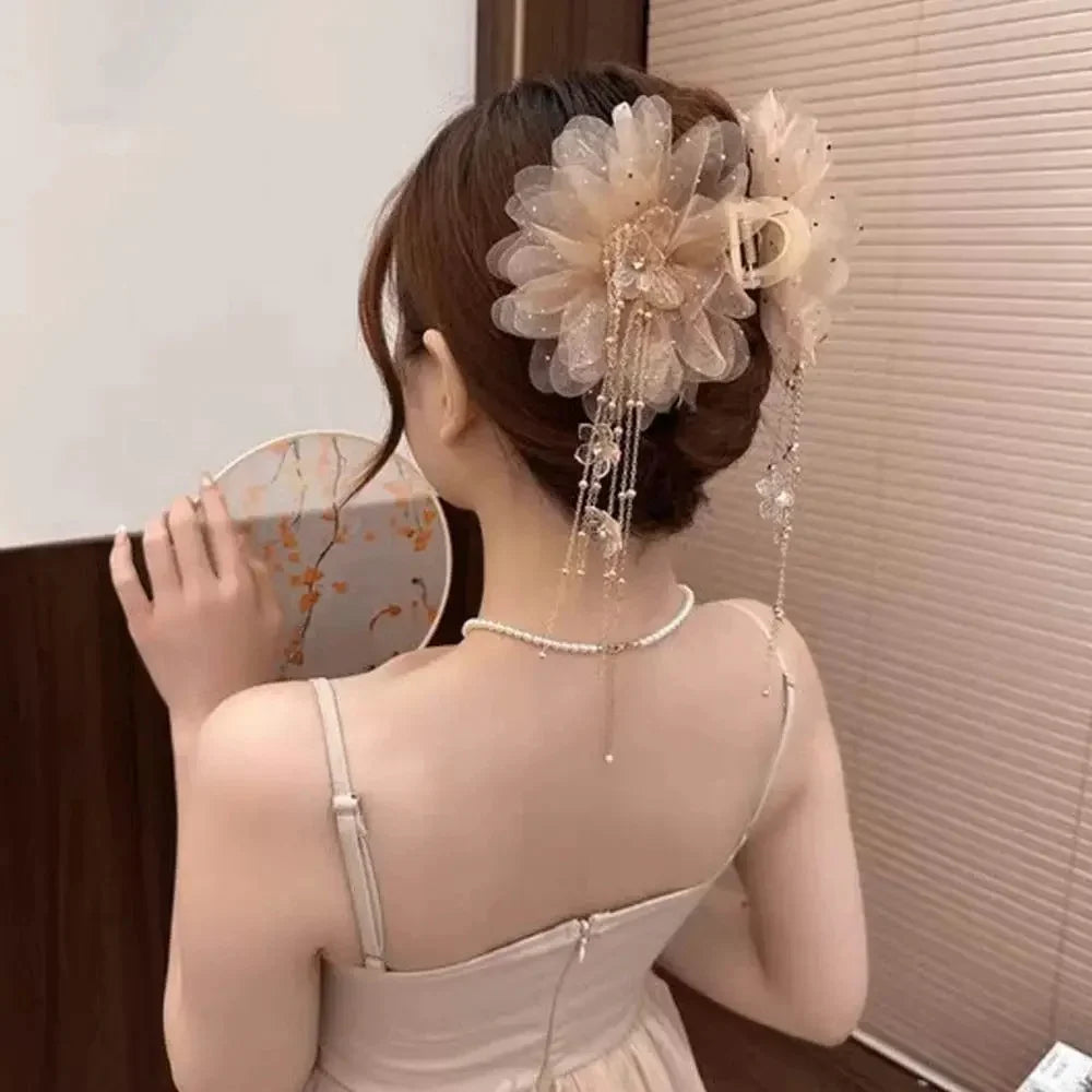 DIVERSE DEPOT™ - Premium Stylish Flower Hair Clip | Imported Quality