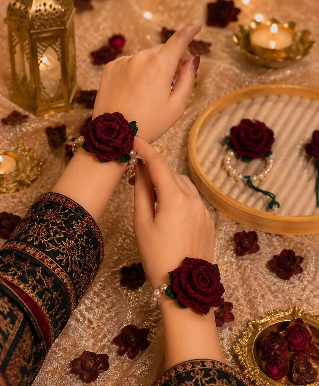 DIVERSE DEPOT™ - Crochet Rose Gajra Bracelet Elegant