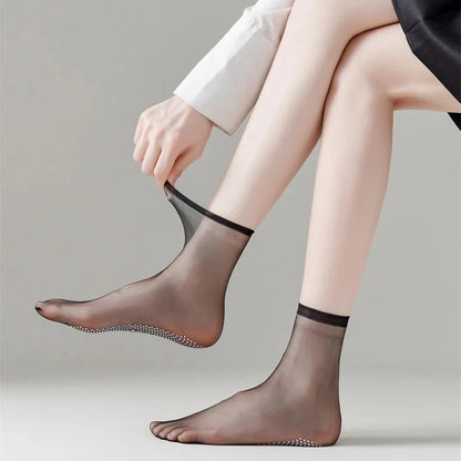 DIVERSE DEPOT™ - Invisible Grip Comfort Socks