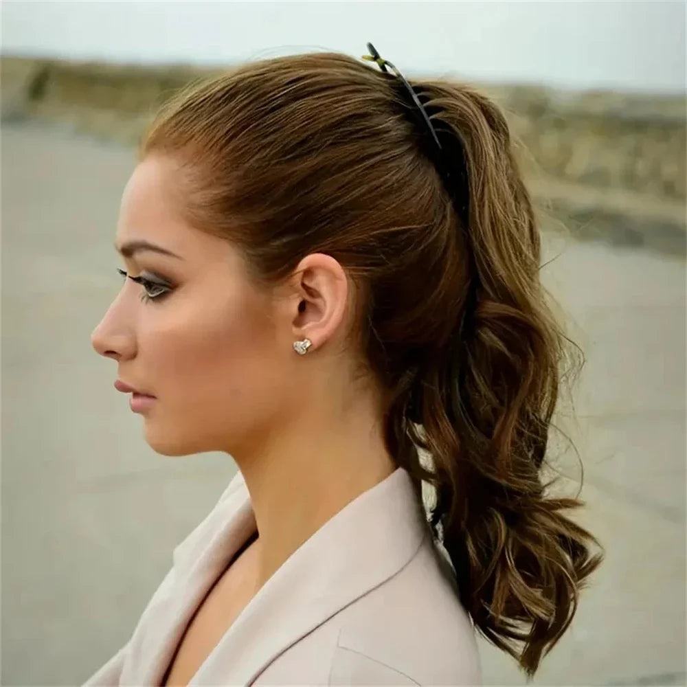 DIVERSE DEPOT™ -  Stylish Ponytail Volume Maker Clip