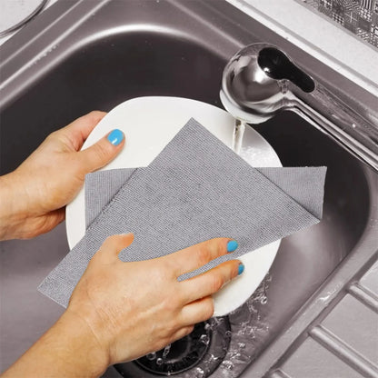 DIVERSE DEPOT™ - Reusable Microfiber Cleaning Cloth Roll