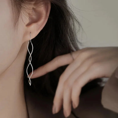 DIVERSE DEPOT™ - Elegant Twist Design Long Drop Earrings