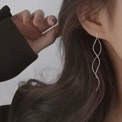 DIVERSE DEPOT™ - Elegant Twist Design Long Drop Earrings